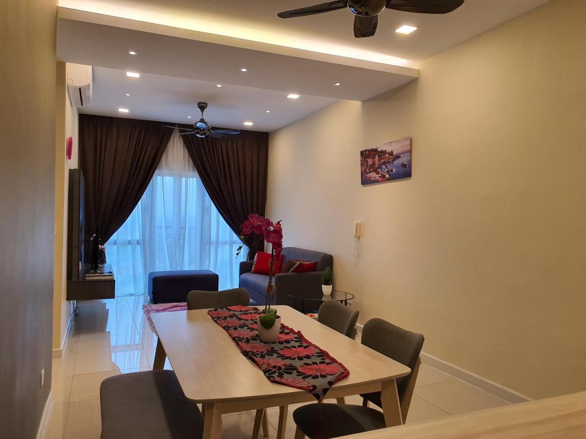 อพาร์ตเมนต์ 3 ห้องนอน 2 ห้องน้ำส่วนตัว ขนาด 96 ตร.ม. – ปุตราจายา Apartment Kampong Tangkas ภายนอก รูปภาพ