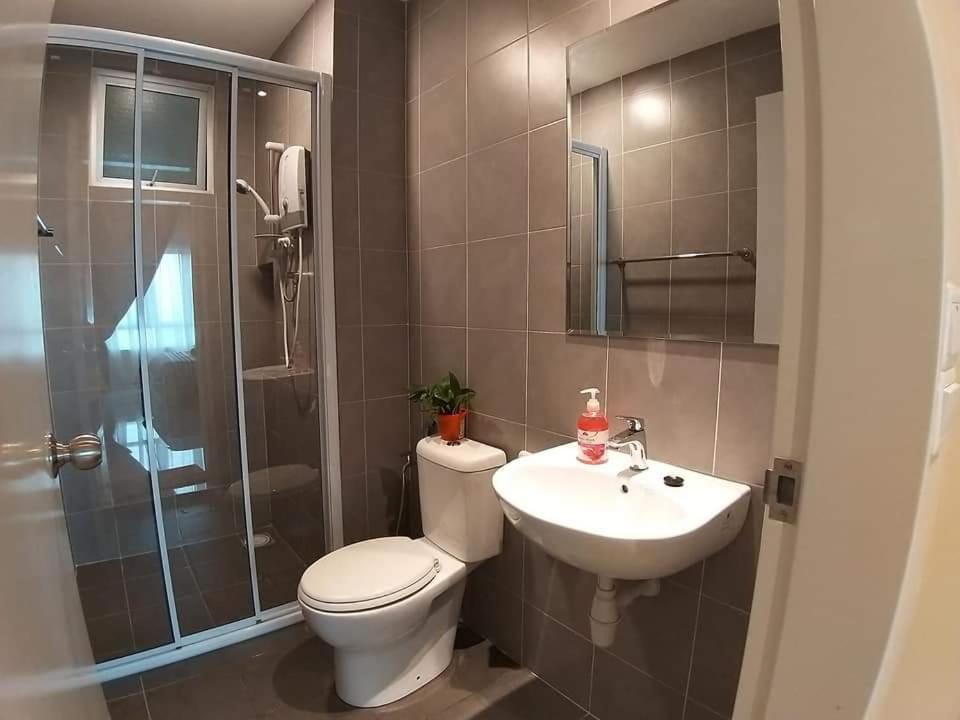อพาร์ตเมนต์ 3 ห้องนอน 2 ห้องน้ำส่วนตัว ขนาด 96 ตร.ม. – ปุตราจายา Apartment Kampong Tangkas ภายนอก รูปภาพ