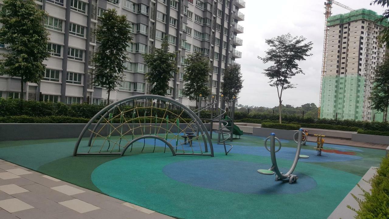 อพาร์ตเมนต์ 3 ห้องนอน 2 ห้องน้ำส่วนตัว ขนาด 96 ตร.ม. – ปุตราจายา Apartment Kampong Tangkas ภายนอก รูปภาพ
