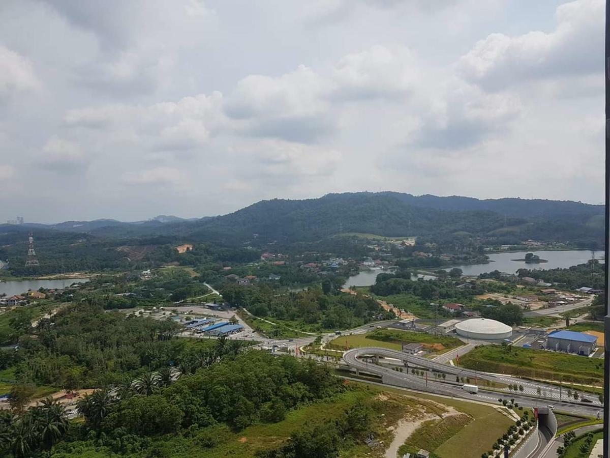 อพาร์ตเมนต์ 3 ห้องนอน 2 ห้องน้ำส่วนตัว ขนาด 96 ตร.ม. – ปุตราจายา Apartment Kampong Tangkas ภายนอก รูปภาพ