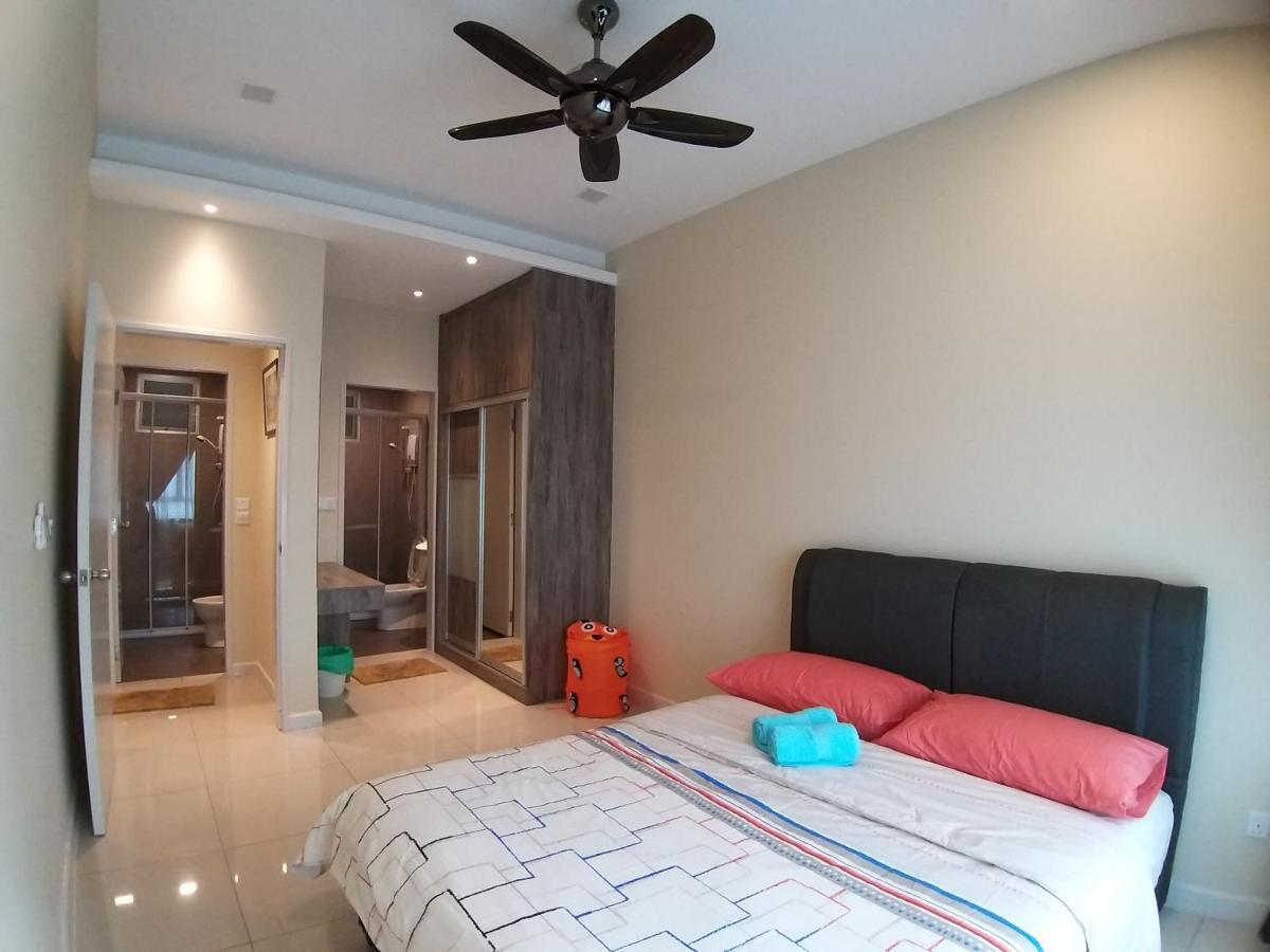 อพาร์ตเมนต์ 3 ห้องนอน 2 ห้องน้ำส่วนตัว ขนาด 96 ตร.ม. – ปุตราจายา Apartment Kampong Tangkas ภายนอก รูปภาพ